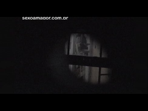 ❤️ Blondie dirakam video secara rahsia oleh intip kawasan kejiranan yang tersembunyi di sebalik batu bata kosong ☑ Lucah buatan sendiri pada ms.sexygirlspics-com.ru ️❤